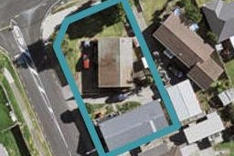 2/129 Maplesden Drive, Clendon Park, Manukau