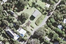 116 Garden Road, Piha, Piha