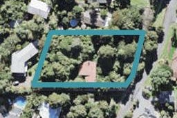 39 Bush Road, Waiatarua, Auckland