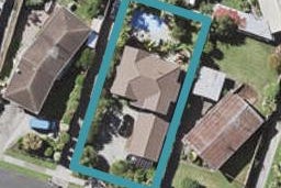 20 Kurnell Drive, Botany Downs, Auckland