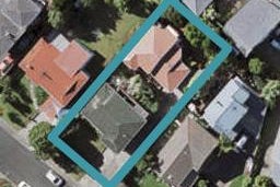 2/18 Lavery Place, Sunnynook, Auckland
