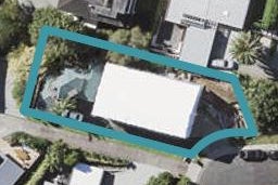2/15 Garmons Way, Castor Bay, Auckland
