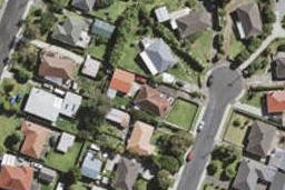 2/4 Serjeant Street, Henderson, Auckland