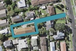 2/5 Wicklow Road, Narrow Neck, Auckland