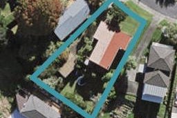 12 Pavola Grove, Glenfield, Auckland