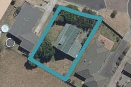 12 Caesar Roose Drive, Glenview, Hamilton
