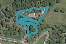 72 Crane Road, Kamo