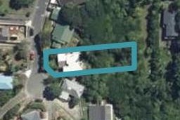 8 Martin Grove, Normandale, Lower Hutt