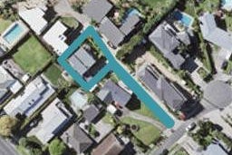 6 Calder Place, Wai o Taiki Bay, Auckland