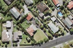 10/196 Royal Road, Massey, Auckland