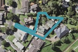 1/6 Kallaroo Place, Botany Downs, Auckland