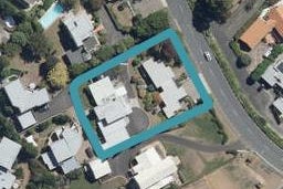 127 Lake Crescent, Hamilton Lake, Hamilton
