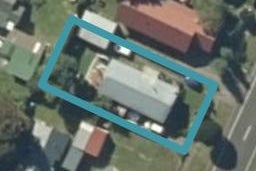 190 Te Rangitautahanga Road, Turangi