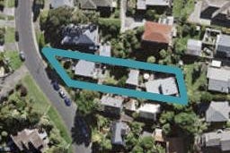 2/14 Colonial Road, Birkenhead, Auckland