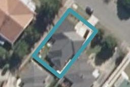 11 Johnson Street, Bulls