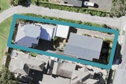 1/3 Hostel Access Road, Eastern Beach, Auckland