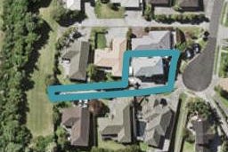 21 Bard Place, Golflands, Auckland