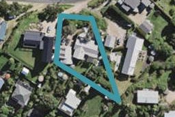 6 Pacific Parade, Surfdale, Waiheke Island