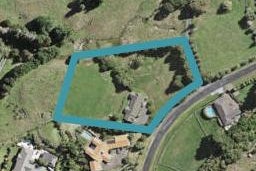 220 MacWhinney Drive, Drury, Drury