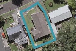 10 Lombardy Place, Whalers Gate, New Plymouth