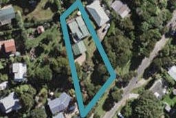 6 Crescent Road West, Ostend, Waiheke Island