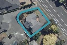 565A River Road, Fairfield, Hamilton