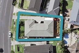 2/74 Prince Regent Drive, Half Moon Bay, Auckland