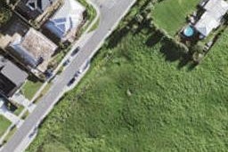 8/4 Ngaroma House Drive, Hobsonville, Auckland