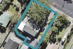 11A Beach Haven Road, Beach Haven, Auckland