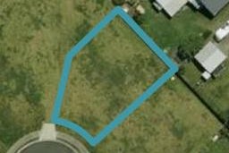 20 Fred Carr Place, One Tree Point