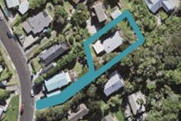 14 West Glade Crescent, Birkenhead, Auckland