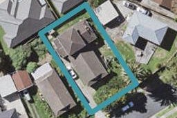 8 Darren Crescent, Half Moon Bay, Auckland