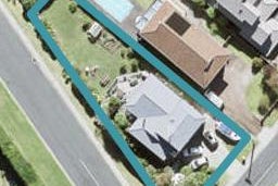 2 De Luen Avenue, Tindalls Beach, Whangaparaoa