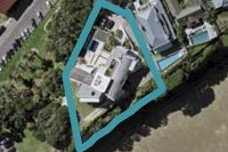 2/12 Marine Terrace, Bayswater, Auckland