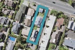 1/56 Kitchener Road, Milford, Auckland