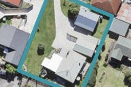12 Bamboo Grove, Kelston, Auckland