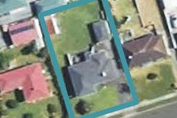 100 Hathaway Street, Stratford