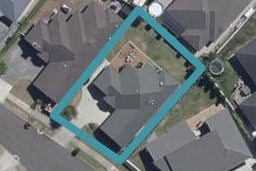 21 Compton Grove, Huntington, Hamilton