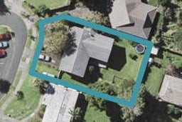 11 Baringa Place, Botany Downs, Auckland
