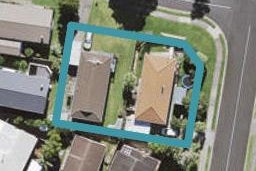 18 Cyril Crescent, West Harbour, Auckland