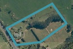 1034 Old North Road, Waimauku, Waimauku