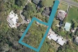 115 Long Beach Road, Russell