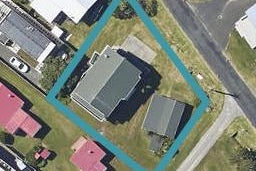 2 Tatai Road, Bowentown, Waihi Beach