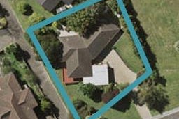 78 Redoubt Road, Goodwood Heights, Auckland