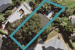 8 Sylvan Avenue, Northcote, Auckland