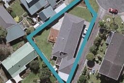 18 John Guthrie Place, Merrilands, New Plymouth