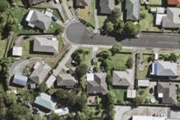 2 Albert Pryor Avenue, Henderson, Auckland