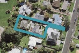 1/64 Clarence Road, Northcote Point, Auckland