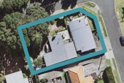 2/3 Moore Street, Hillcrest, Auckland