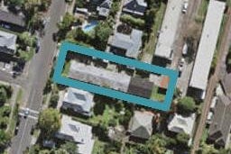 5/2 Henley RD, Mt Eden, Auckland